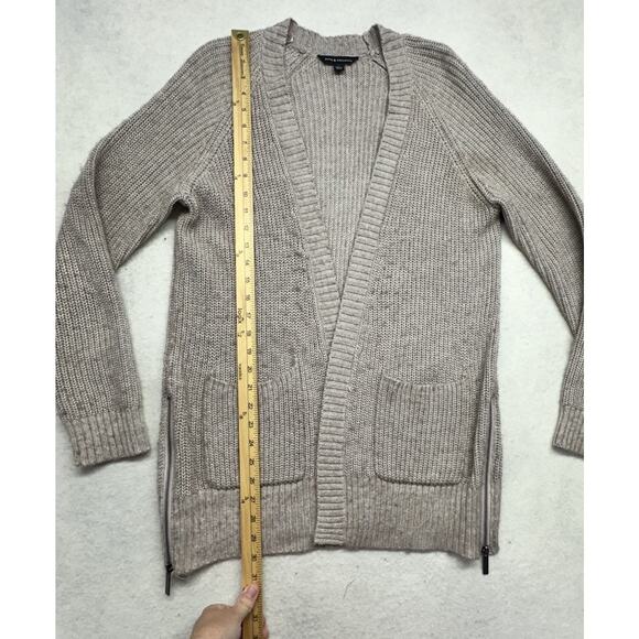 Rock & Republic Cardigan Sweater Womens Size Medium Zipper Accents Beige Tan - Picture 3 of 7